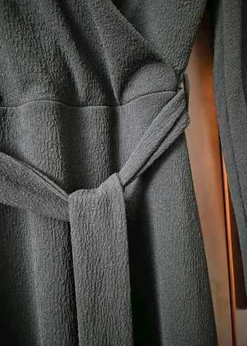 Mango siyah dizalti elbise - Görsel 4