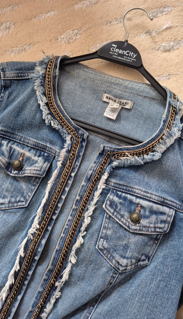 Mango Zincir Detayli Mavi Denim Kadın Ceket - Görsel 4