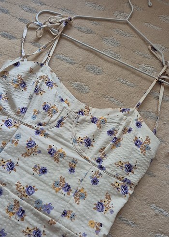 Dilvin Çiçek Desenli İnce Askılı Mini Elbise - Görsel 2