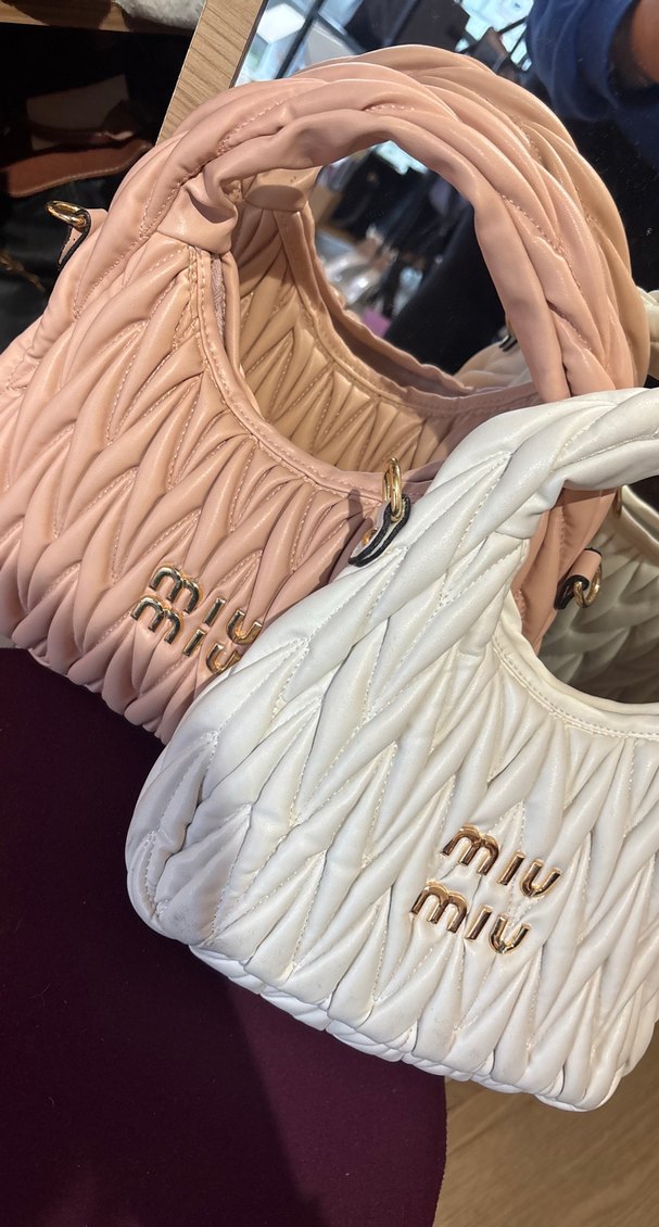 Miu Miu Beyaz Fermuarlı Kadın Çanta - Görsel 3