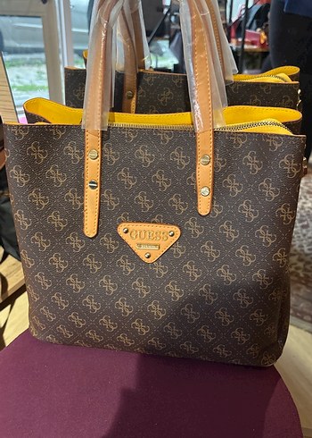 Guess Klasik Desenli Kadın Kahverengi Deri Çanta - Görsel 3