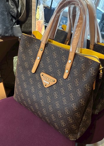 Guess Klasik Desenli Kadın Kahverengi Deri Çanta - Görsel 2