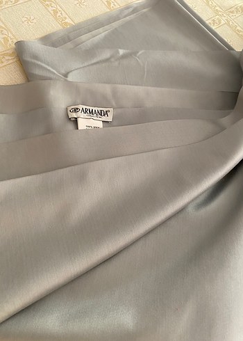Beden gri Renk Armanda %100 ipek şal