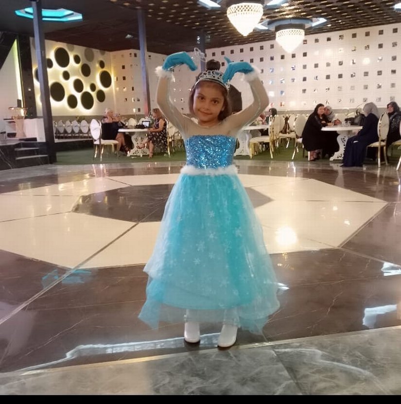 Mavi Parlak Pullu Kız Çocuk Abiye Elbise - Görsel 2