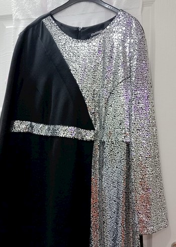 Gri Parlak Uzun Kadın Abiye Elbise - Görsel 3