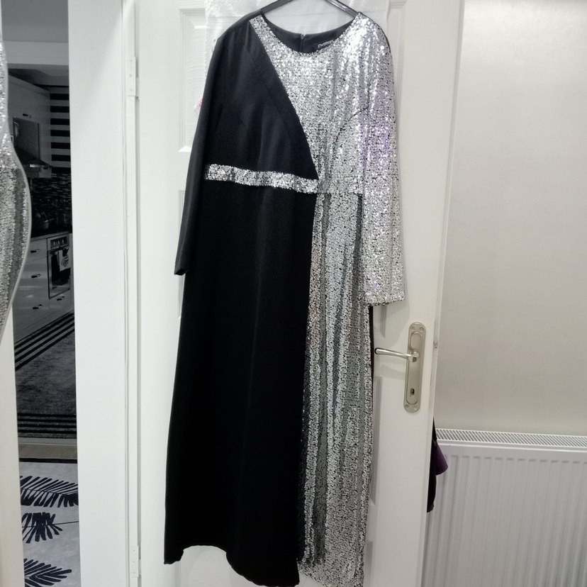 Gri Parlak Uzun Kadın Abiye Elbise - Görsel 2