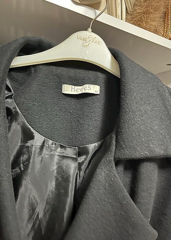 Düğmeli Siyah Uzun Kaban - Görsel 2