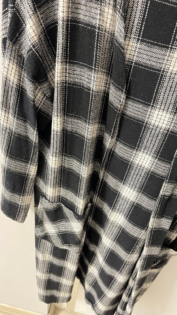 Uzun Ekose Desenli Kadın Kaban - Görsel 2