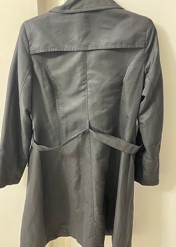 Düğmeli Siyah Midi Kadın Trençkot - Görsel 3