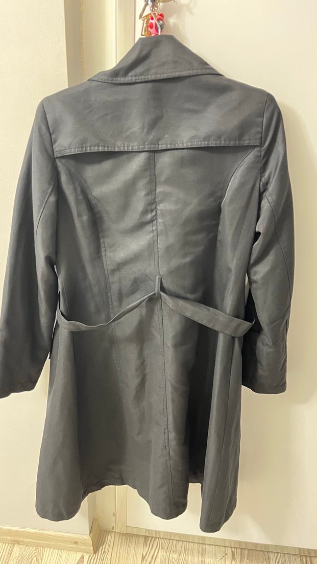 Düğmeli Siyah Midi Kadın Trençkot - Görsel 3