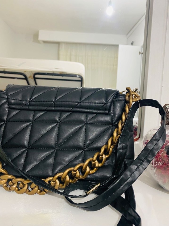 Zincir Detaylı Siyah Deri Kadın Çanta - Görsel 2