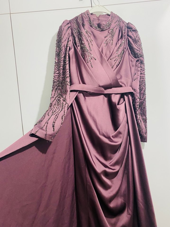 Uzun Kollu Drapeli Kadın Abiye Elbise - Görsel 3