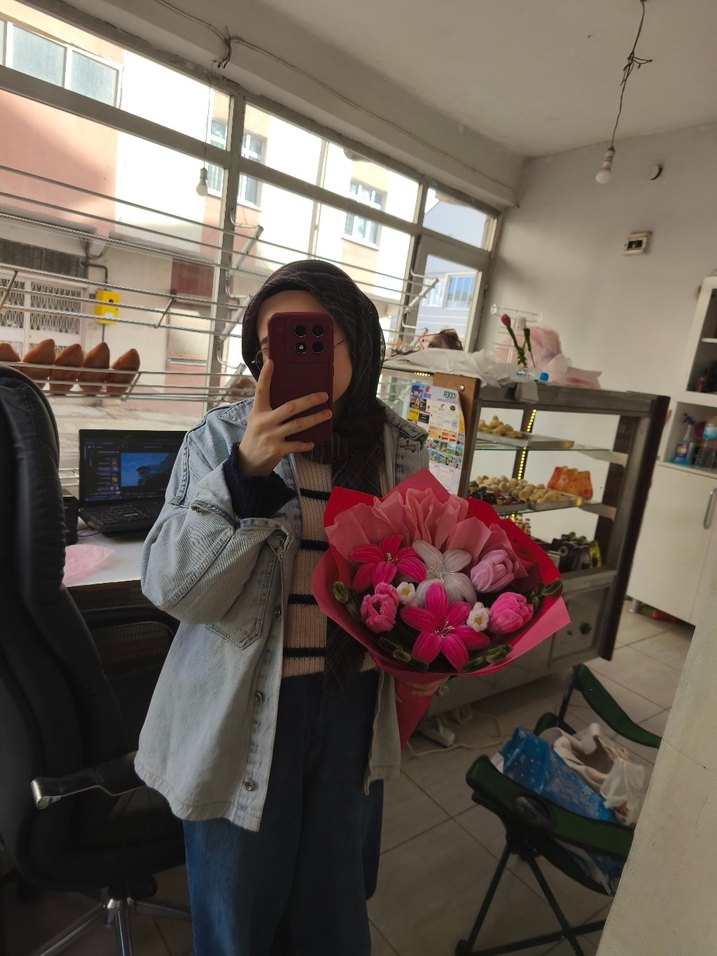 Bohem Tarzda Renkli Kadife Çiçek Buketi - Görsel 4