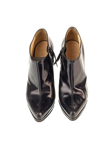 38 Beden Casadei Bot %70 İndirimli.