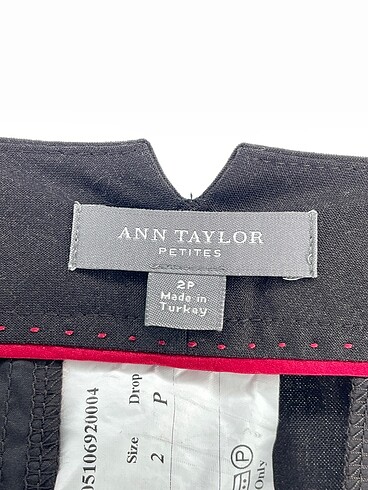 s Beden siyah Renk Ann Taylor Kumaş Pantolon %70 İndirimli.