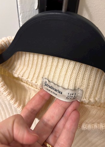 Stradivarius Beyaz Yüksek Yakalı Örgü Kadın Kazak