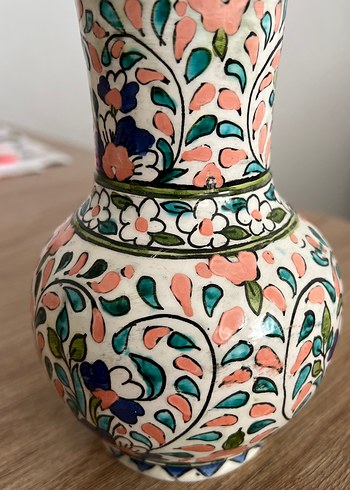 Çiçek Desenli çini el boyaması Vazo - Görsel 4