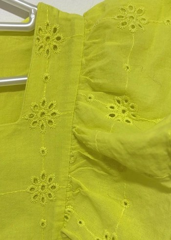 Fıstık yeşili Nakışlı Fırfırlı Kız Elbisesi - Görsel 4