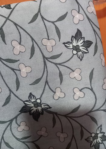 Desenli Gri şal - Görsel 2