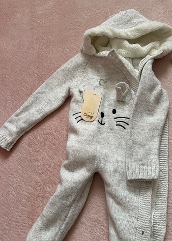 Gri Nakışlı Örgü Kedi Tulumu - Görsel 2