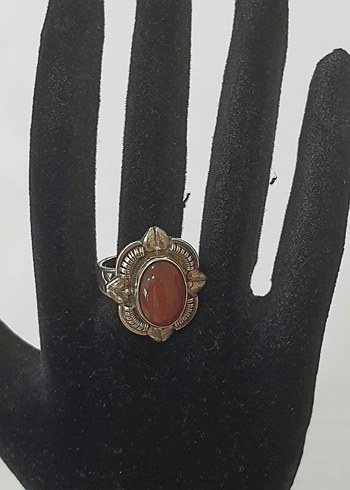 Diğer Akik taşlı gümüş yüzük