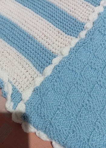 Mavi Örgü Bebek Battaniyesi - Görsel 4