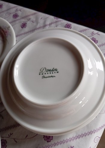 Beyaz Porselen Çiçek Desenli Tabak Seti - Görsel 2