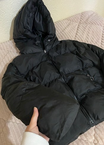 Siyah Kapüşonlu Şişme Mont (Oweyze  M) - Görsel 4