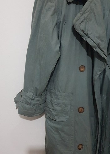 Düğmeli Uzun Yeşil Şardonlu Trençkot - Görsel 3