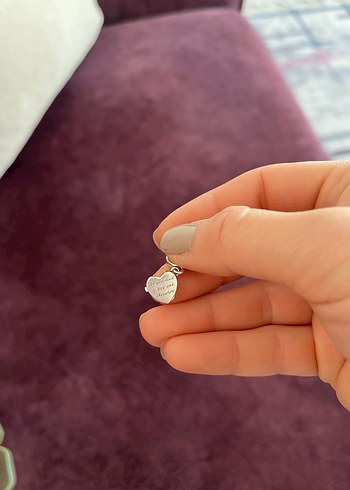 Pandora çikolata kutusu charm - Görsel 2