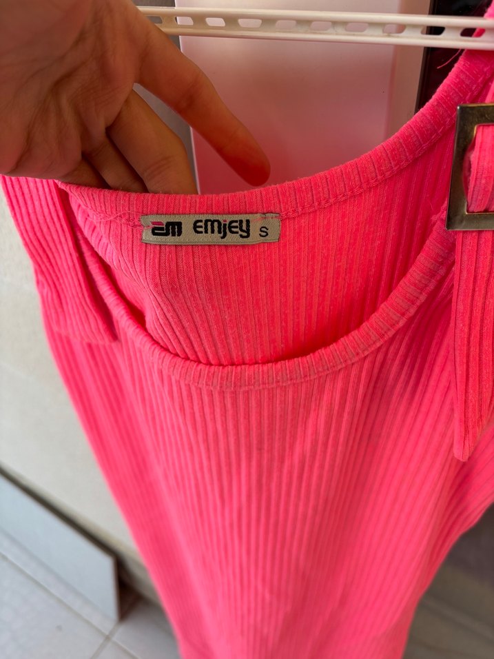 Pembe Askılı Kemerli Triko Midi Elbise - Görsel 2