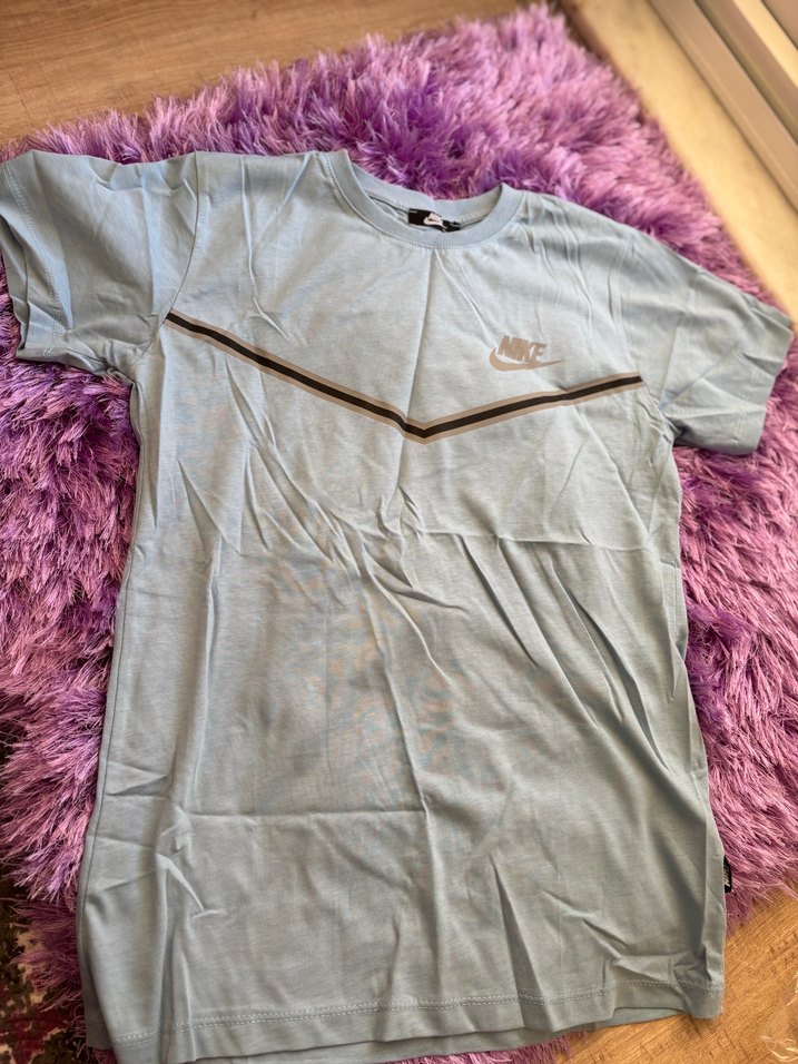 Nike Gri Baskılı Erkek Tişört - Görsel 2