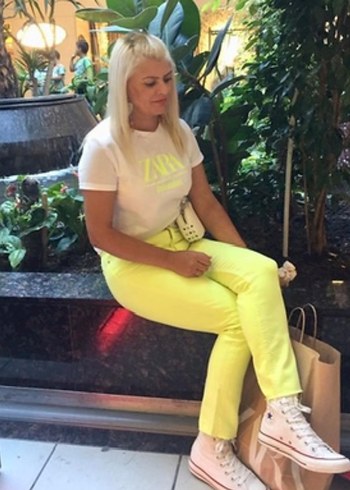 Zara Canli Sari Yuksek Bel Pantolon Ve Tisort