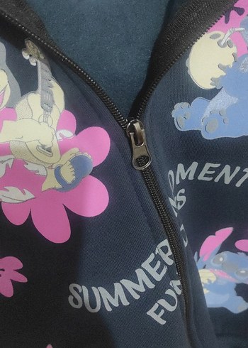 Renkli Baskılı Kapüşonlu Kız Çocuk Yeleği - Görsel 3