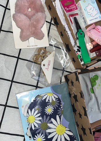 Kozmetik ve Takı Advent Calendar KUTU 3 - Görsel 4