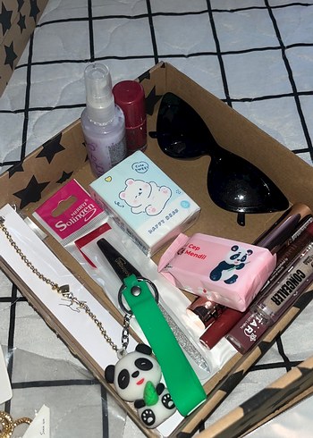 Kozmetik ve Takı Advent Calendar KUTU 3 - Görsel 2