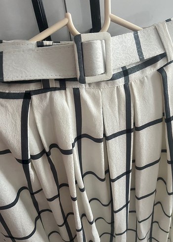 Ekose Desenli Pilili Midi Etek - Görsel 3