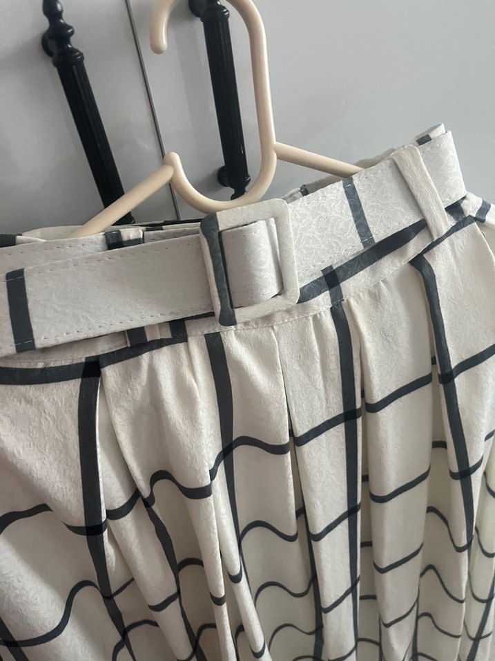 Ekose Desenli Pilili Midi Etek - Görsel 2