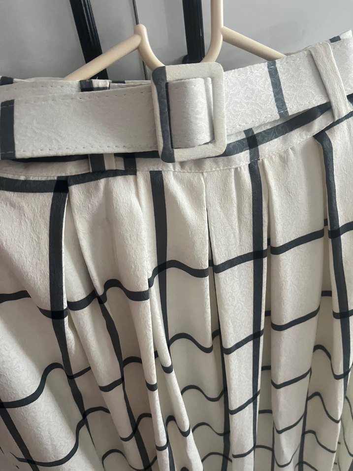 Ekose Desenli Pilili Midi Etek - Görsel 3