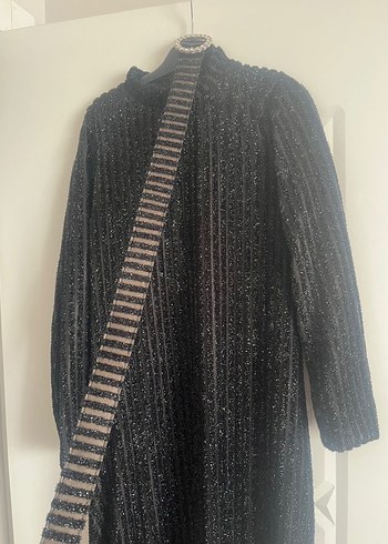 Sim Detaylı Siyah Uzun Kadın kalem elbise - Görsel 2