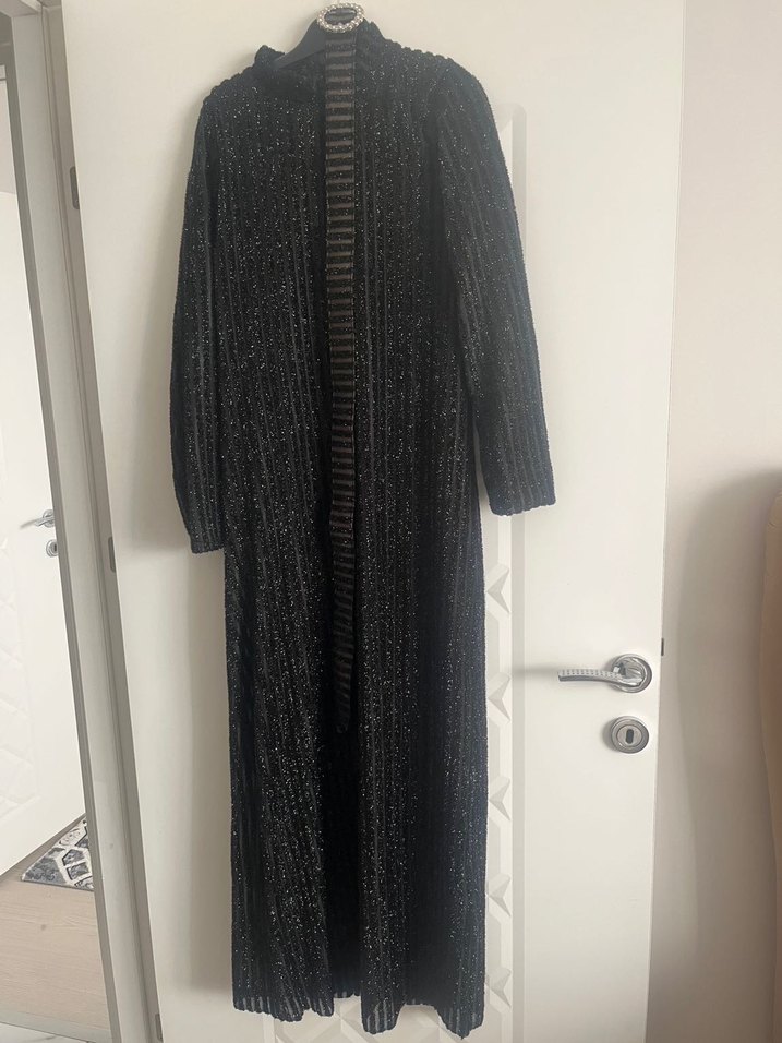 Sim Detaylı Siyah Uzun Kadın kalem elbise - Görsel 3