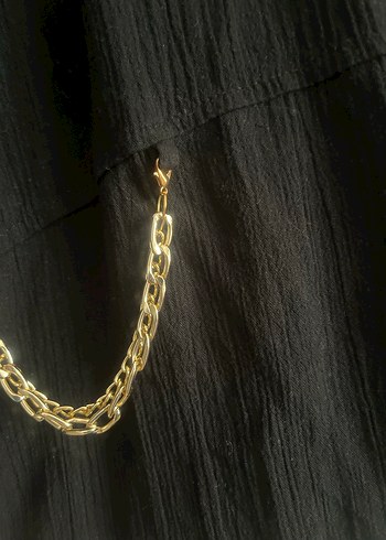 Zincir Detaylı Siyah Keten Gömlek - Görsel 6