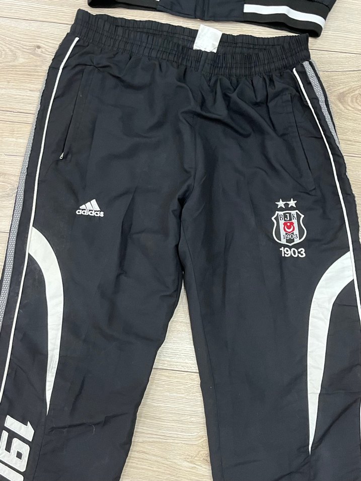 Uzun Kollu, Beşiktaş Eşofman Takım - Görsel 4