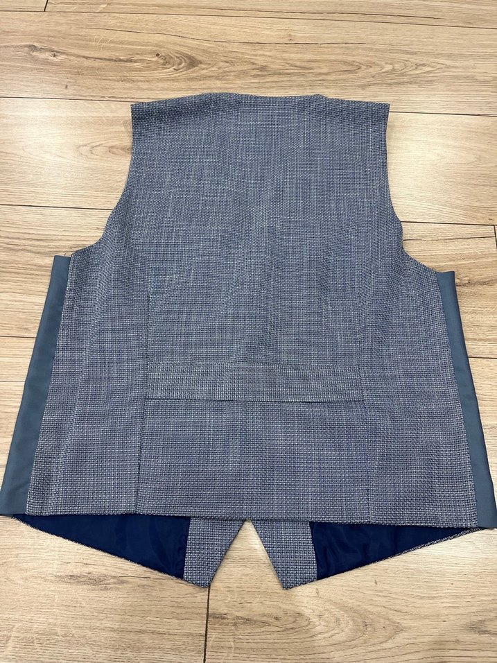 Gri Düğmeli Erkek Yelek - Görsel 2