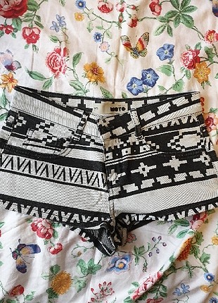 Topshop desenli şort 