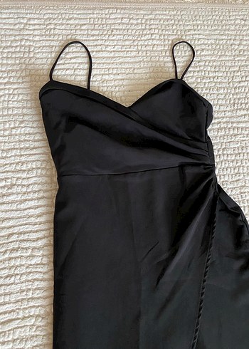 Siyah Drapeli Uzun Askılı Elbise - Görsel 2