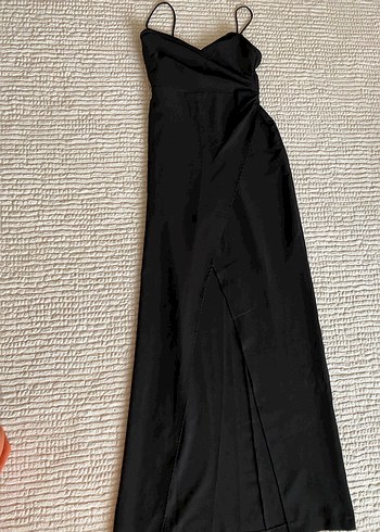 Siyah Drapeli Uzun Askılı Elbise - Görsel 4