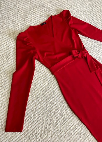 Kırmızı Uzun Kollu Kemerli Kalem Elbise - Görsel 4