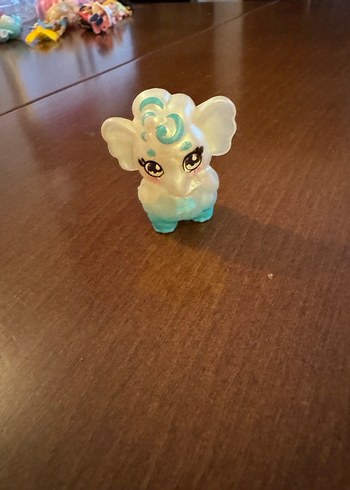 Cloudees elephant blue hair animal toy figure doll accessory