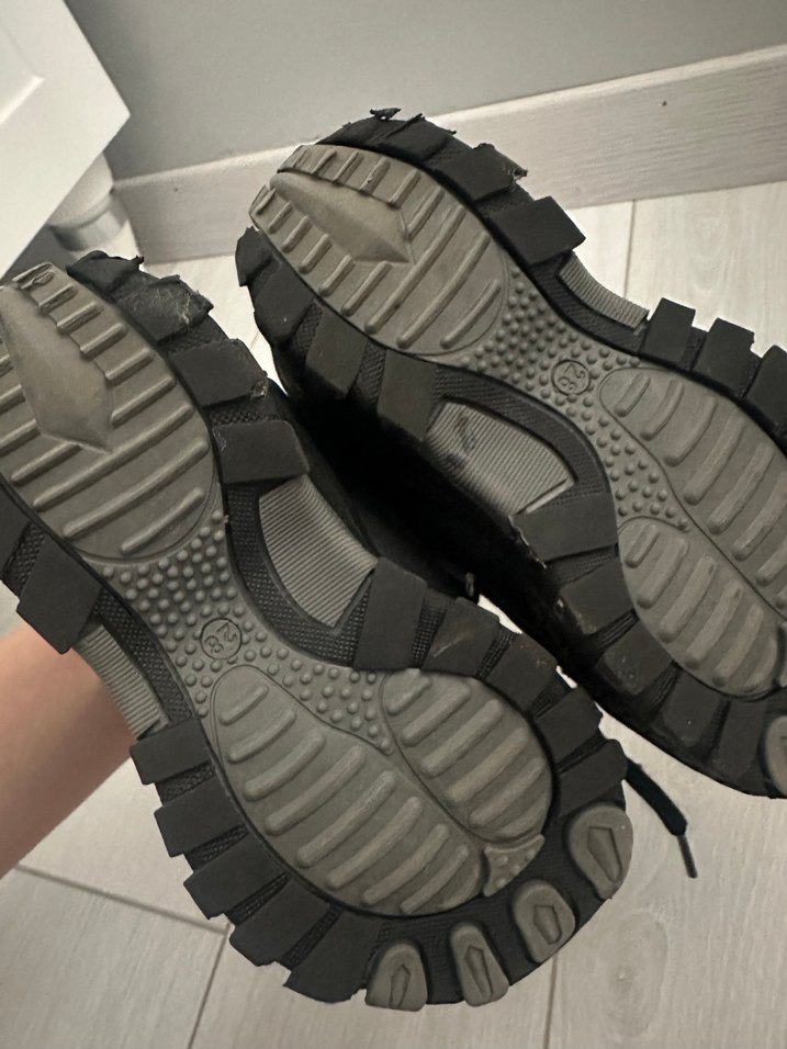 Erkek Çocuk Bot - Görsel 5